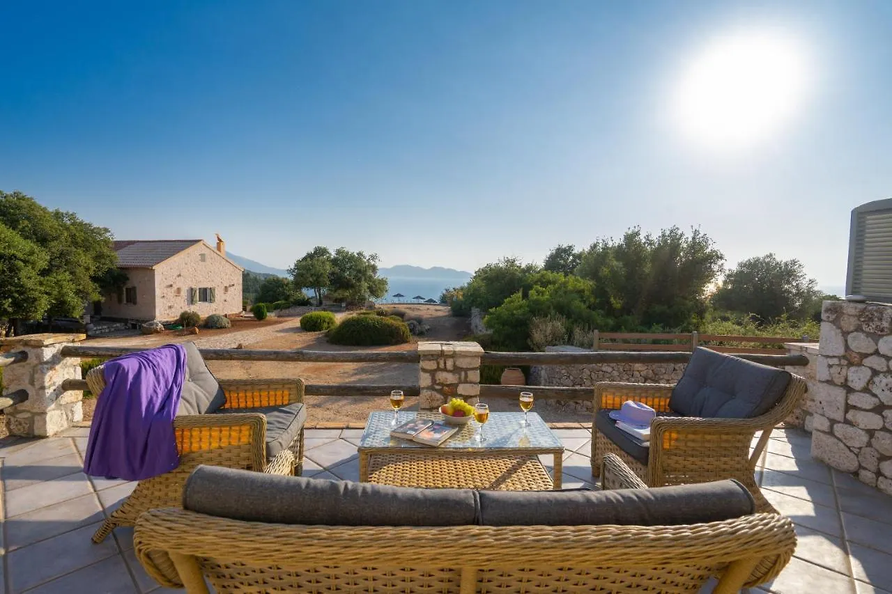Ferienhaus Stone Cottages Khalikerí